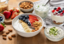 Recetas con yogur natural: desayunos, salsas y postres simples