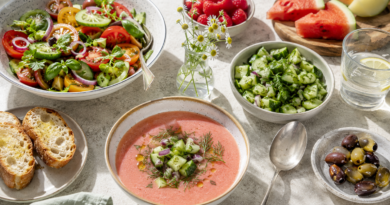 Sopas frías y ensaladas de verano: hidratación y saciedad